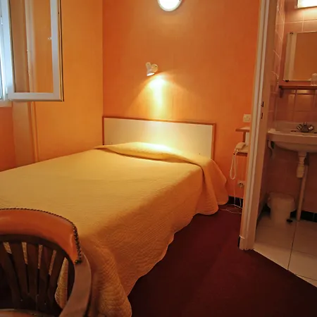 Hotel Le Saint Georges Bagnols-sur-Cèze