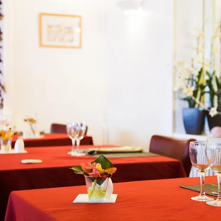 Hotel Le Saint Georges 2*
