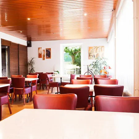Hotel Le Saint Georges Bagnols-sur-Cèze
